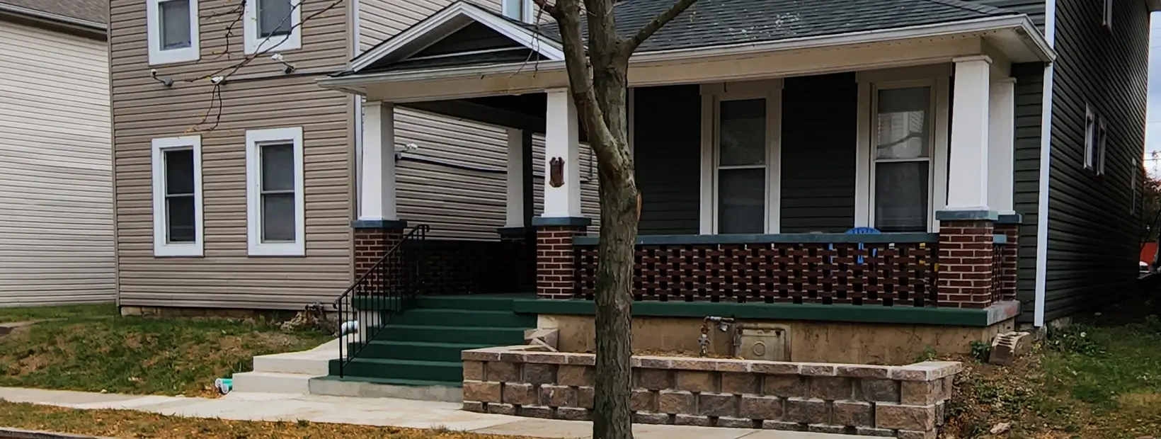 52 Fairgrounds Avenue front porch view